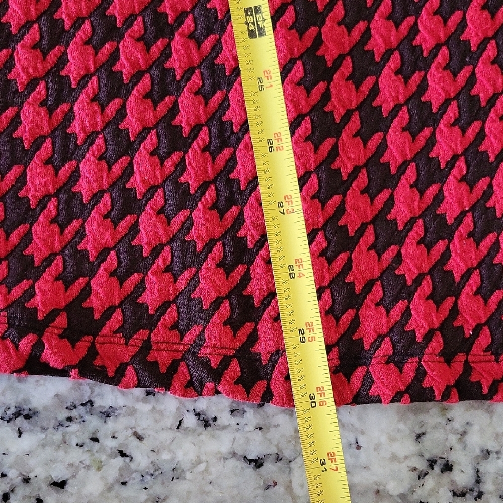 Ali Miles Red and Black Houndstooth Tunic Medium - Picture 6 of 7